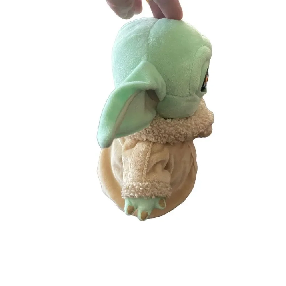 Star Wars Tan Green Mandalorian Baby Yoda The Child Grogu Plush Toy